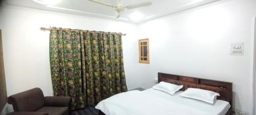 Srinagar House | Greenoriva - D2 - Greenery & Peace