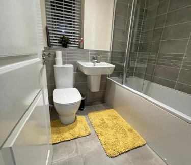 Dukinfield House | Greenside View