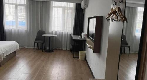 Baohe Hotel | GreenTree Inn Hefei East Wangjiang Road CTCE Express Hotel