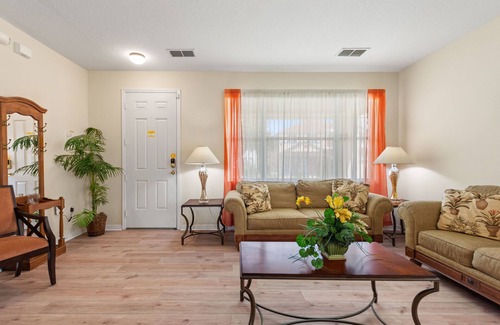Windwood Bay Villa | Greenviews, pool, spa and games room