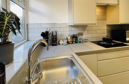 Greenwich West Apartment | Greenwich Apartments by Sleepy