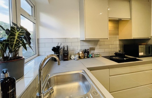 Greenwich West Apartment | Greenwich Apartments by Sleepy