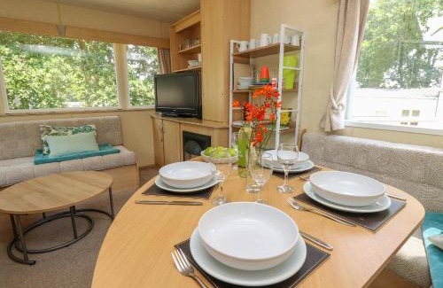 Cowes House | Greenwood