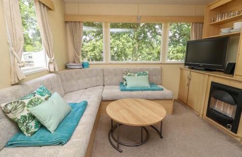Cowes House | Greenwood