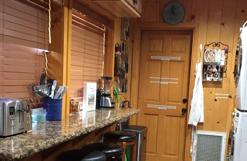 Greer Cabin | Greer Cabin Guest House #110 @ Riverbend