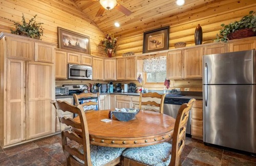 Greer Cabin | Greer Meadow View Cabin (Cabin 172)