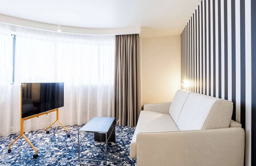 Le Kremlin-Bicetre Hotel | Greet Hotel Paris 13 Porte D'Italie