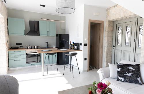 Lefkakia Apartment | Gregory's Farm