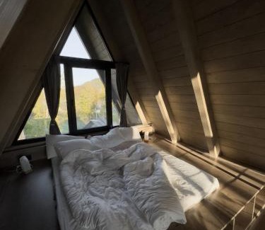 Snidavka Ski Chalet | Grehit House