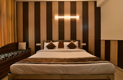 Knowledge Park III Hotel | Greno House