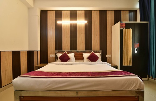 Knowledge Park III Hotel | Greno House