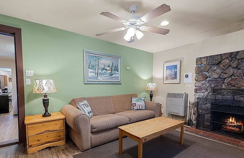 The Village Cottage | Grey Fox Studio Pet Friendly Adjacent to Cottage 1
