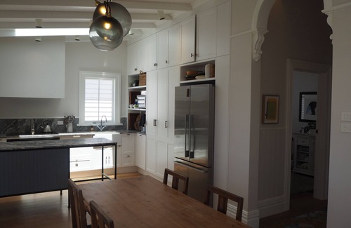 Grey Lynn Villa | Grey Lynn Villa with Sky Tower View