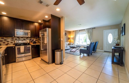 Hallandale Beach House | Grey Manor – Spacious 3BR/2BA Hallandale Home, Heated Pool & Smart Amenities