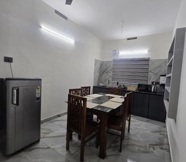 Kunduvara House | Grey Oasis
