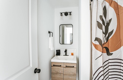 Waynesboro Hotel | Grey Pine Lodge