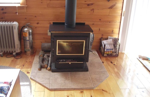 Branchport Cabin | Grey's Getaway Cabin, Serene Finger Lake area, wine country ! Dog friendly!