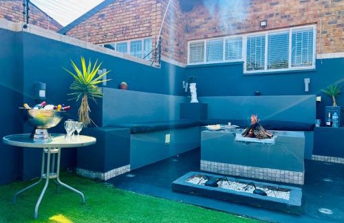 Polokwane Apartment | Grey Villa on Orion- Luxury Apartment
