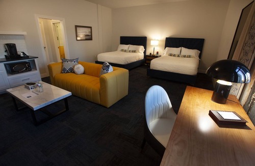 Tyler Hotel | Greyhound Inn