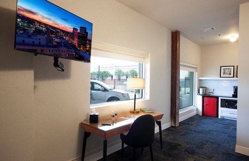 Tyler Hotel | Greyhound Inn