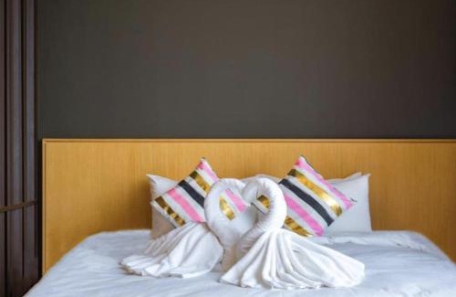 Tanjong Bidara Apartment | Greystone 99 Suites