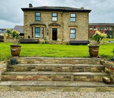 Haltwhistle House | Greystonedale Mansion, Haltwhistle
