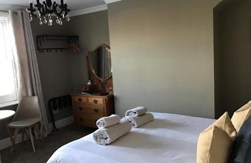 Ruswarp House | Greystones guesthouse