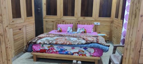 Nainital Hotel | GRG Payal Mall Road Nainital - Excellent Customer Choice- Best Seller