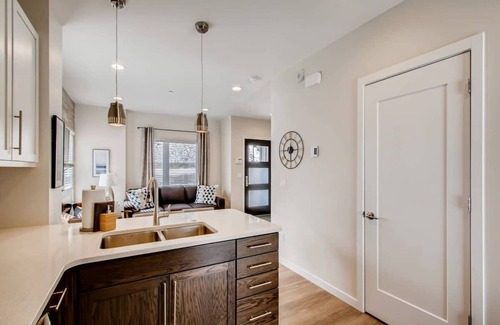 Georgetown Condo | Griffith Mountain Manor /Lakefront Townhouse