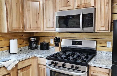 Kenai Cabin | Grill|Close to Fishing|Cabin 8