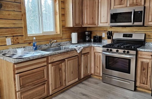Kenai Cabin | Grill|Close to Fishing|Cabin 8