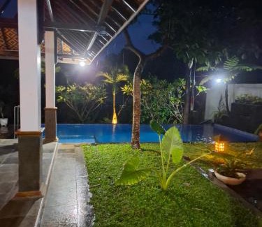 Mertoyudan Villa | Griya Arthasari