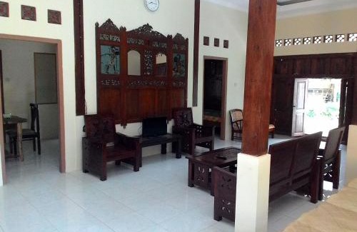 Borobudur House | Griya Harja Homestay