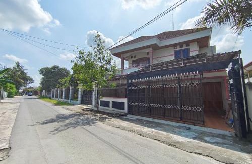 Pogung Lor House | Griya Sinduadi Homestay Jogja