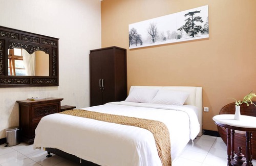 Wirobrajan House | Griya Yunika Homestay