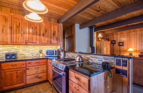 Sunriver House | GRIZ06 - Chalet-Style Home at South End of Sunriver, Short Walk to Village