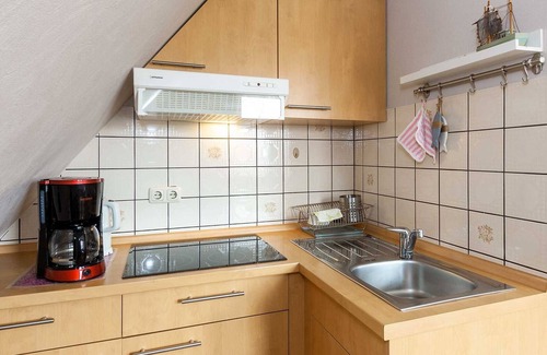 Wittmund Apartment | Große Obergeschosswohnung - Gästehaus Fischer