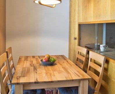 Sankt Moritz-Bad Apartment | Große Wohnung mitten in St. Moritz am See