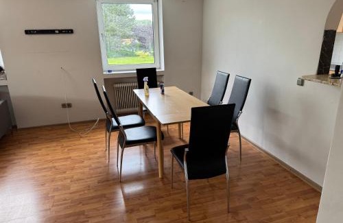 Brackwede Apartment | Große Wohnung nähe IKEA BR