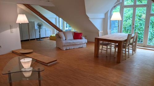 Birlenbach Apartment | Großzügige Loft in Birlenbach