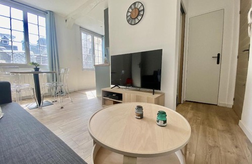 Quartier Vieux Marche-Cathedrale Apartment | Gros Horloge