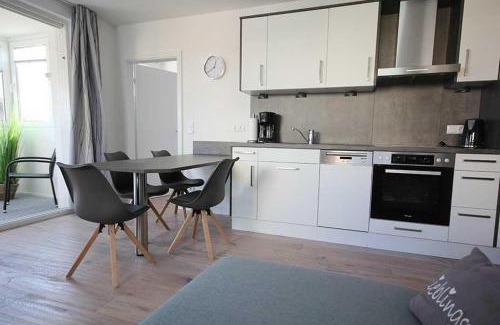 Duhnen Apartment | Grosse-Ferienwohnung-3-mit-Meerblick-und-Strandkorb-im-Haus-Seeluft-Duhnen