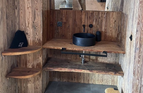Sent House | Grosses Luxuriöses Apartment für 2 Personen im Alpenstil mit Schöner Aussicht