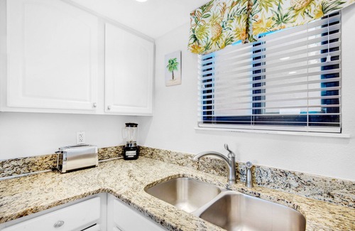 Destin Condo | 🌴Ground Fl~Massage Therapy~Beachside In/Out Pools~SplashPad~2BR SunDestin 101