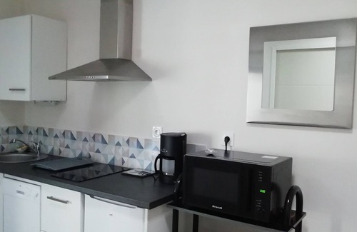 Saint-Quay-Portrieux Apartment | Ground floor apartment with terrace. Walking distance to beaches and shops