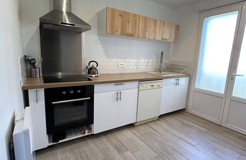 Les Pennes-Mirabeau House | Ground floor of a villa in Les Pennes Mirabeau between Aix-en-Provence and Marseille