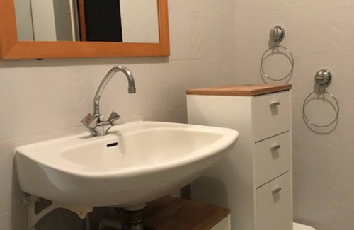 La Bourboule Apartment | Ground floor apartment with WIFI Centre La Bourboule 4/6 persons