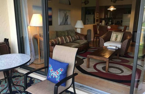Central Naples Condo | Ground Floor Condo in the Prestigious World Tennis Club, Membership Included