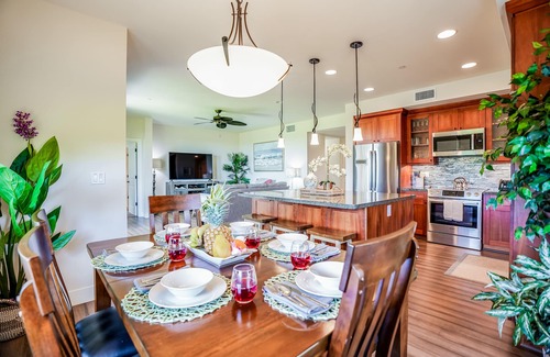 Poipu Apartment | Ground-floor condo on golf course with pools & hot tub
