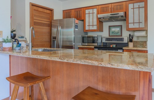 Waikoloa Condo | Ground floor condo with WiFi, lanai, shared pool, pool spa, hot tub, tennis